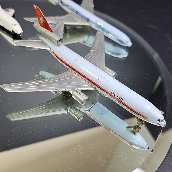 Diecast Planes 5pcs For Parts Or Repair Spaceshuttle DC-10 VC-10 Ertl Hong Kong - Picture 4 of 15